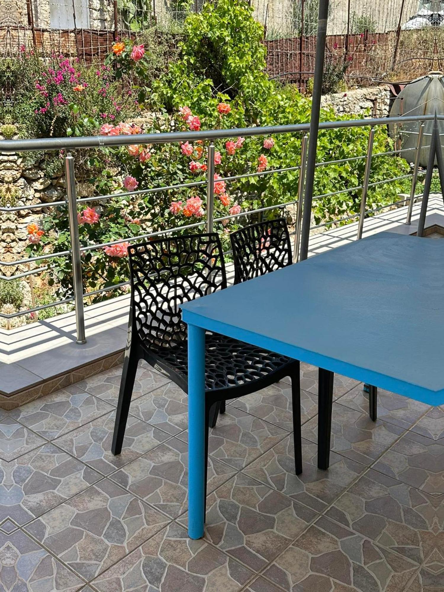 In Himaras Heart Hotel Экстерьер фото
