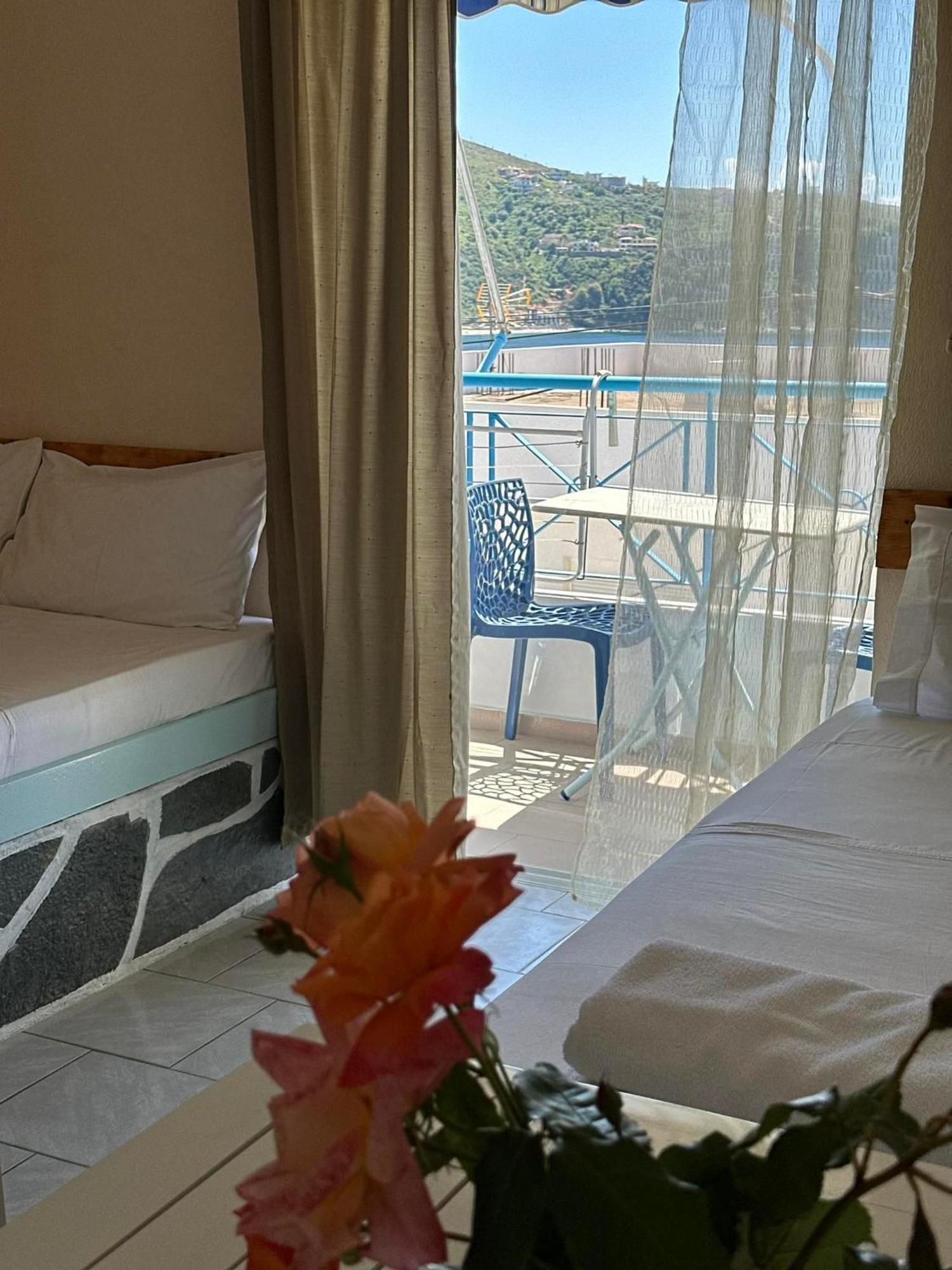 In Himaras Heart Hotel Экстерьер фото