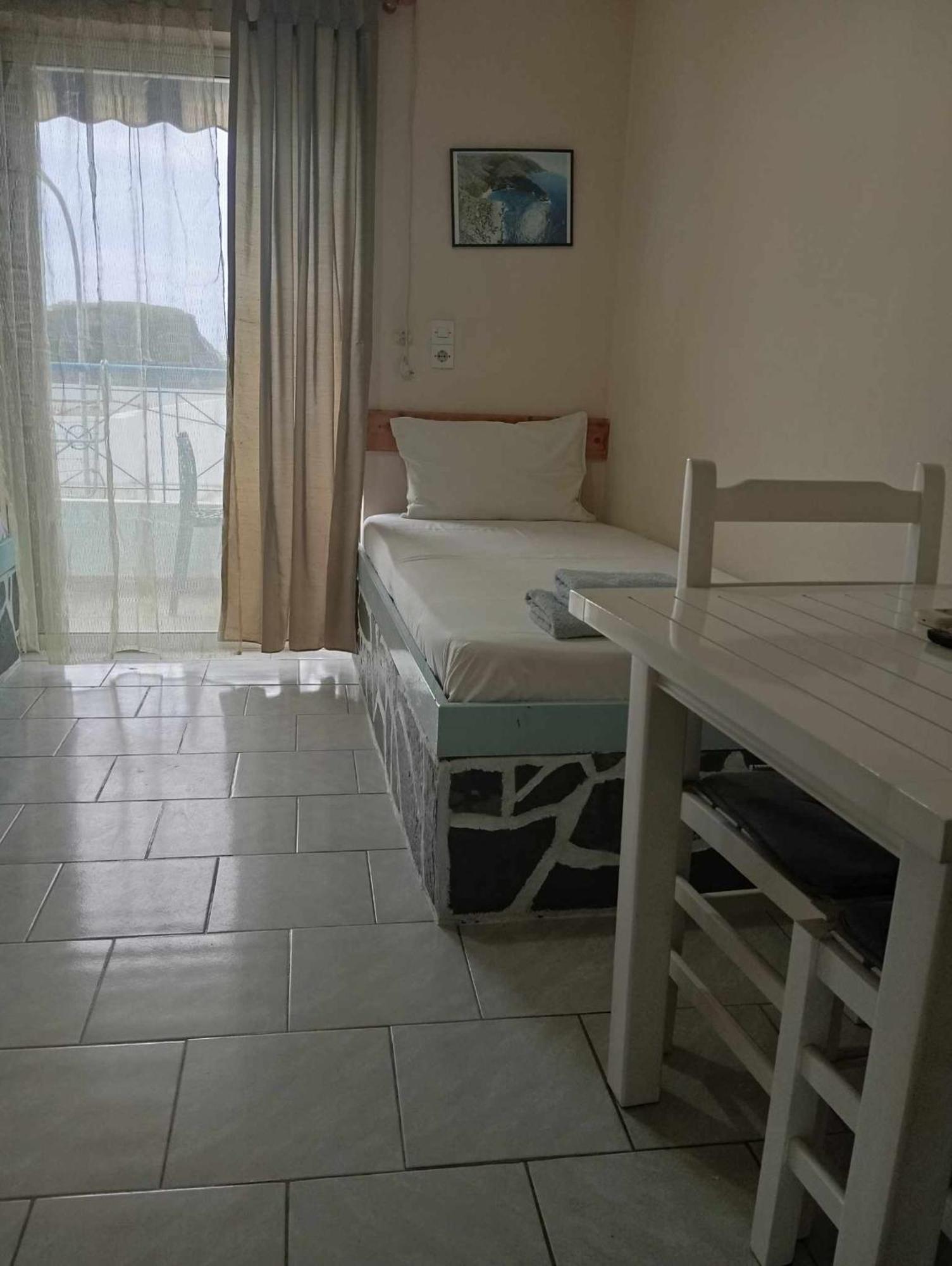 In Himaras Heart Hotel Экстерьер фото